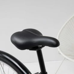 VÉLO DE VILLE ELOPS 100 CADRE BAS NOIR -Pedale Ravie Soldes Magasin velo de ville elops 100 cadre bas noir 3 600x600 1