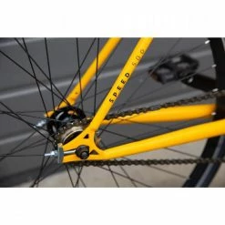 VELO VILLE SINGLE SPEED 500 JAUNE -Pedale Ravie Soldes Magasin velo ville single speed 500 jaune 4 600x600 1